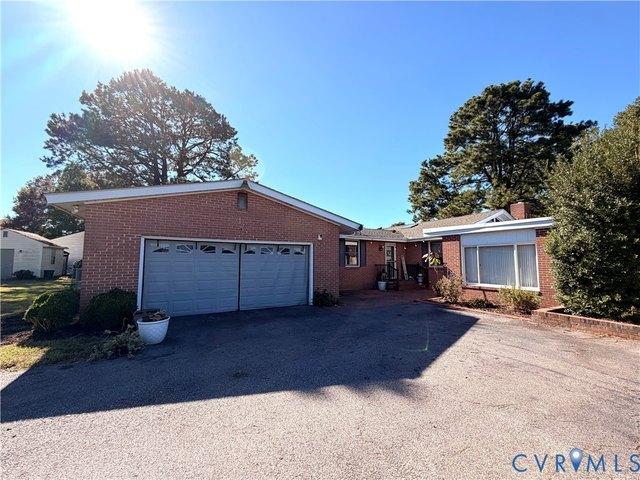 House for sale in Dinwiddie, Dinwiddie County