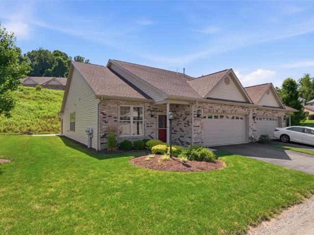Condo for sale in Murrysville, Pennsylvania