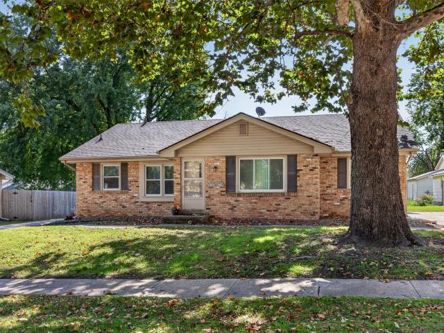 House for sale in Westchester Manor, Des Moines