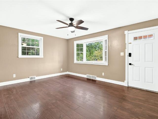 House for sale in Bakerstown, Pennsylvania