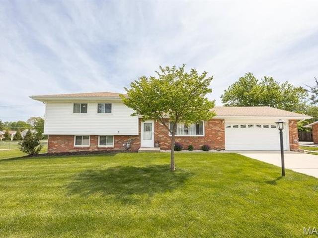 House for sale in Godfrey, Illinois