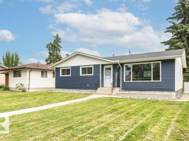 House for sale in Wedgewood, Alberta