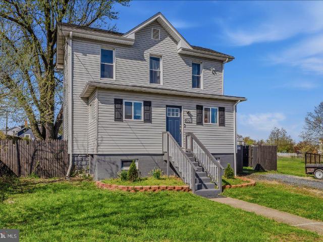 House for sale in Gibsonton, Maryland