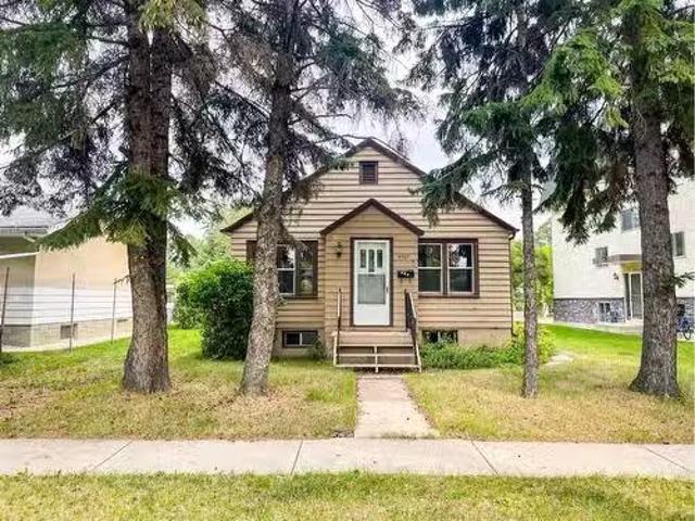 House for sale in Camrose, Alberta