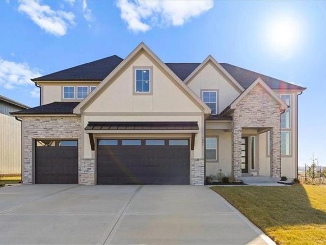 House for sale in Riverside, Missouri