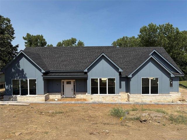 House for sale in Sand Springs, Oklahoma