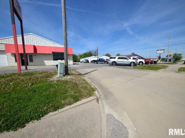 Commercial for sale in Mount Vernon, Illinois