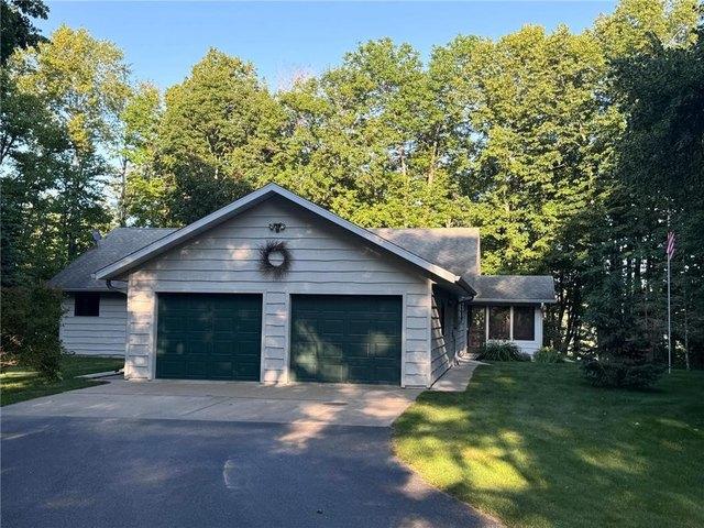 House for sale in Hubbard, Minnesota