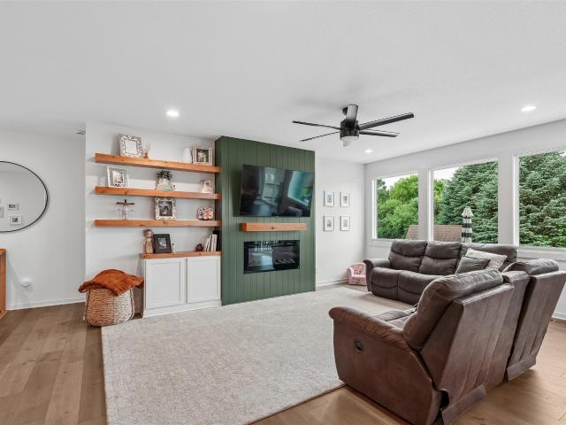 House for sale in Urbandale, Iowa