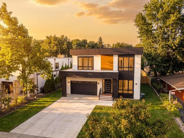 House for sale in Northfield Woods, Glenview