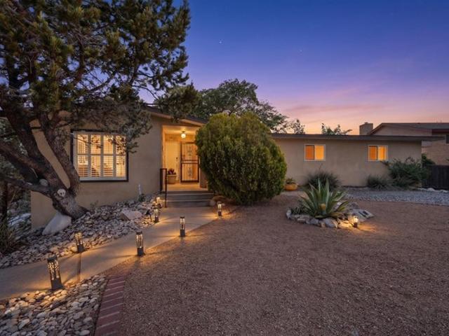 House for sale in New Mexico