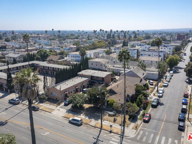House for sale in Canoga Park, California