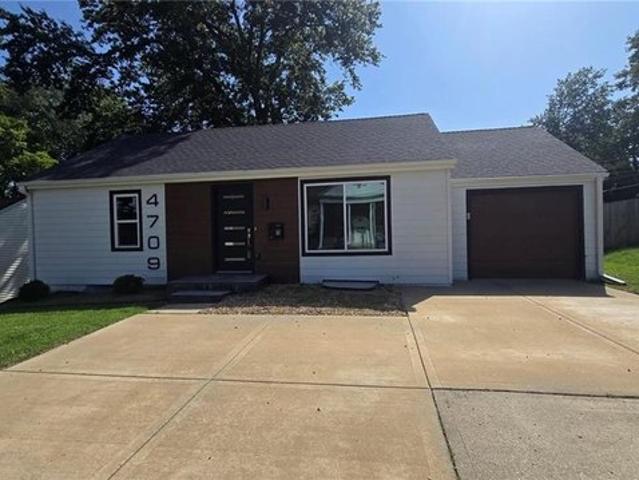 House for sale in Prairie Village, Johnson County