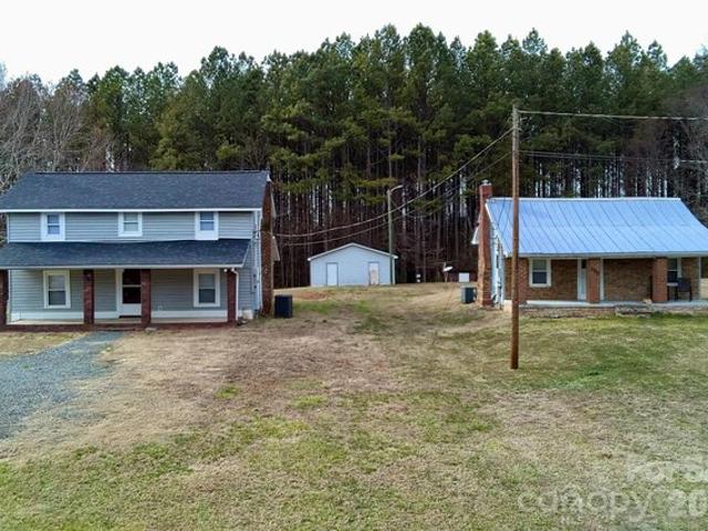 House for sale in Mount Pleasant, North Carolina