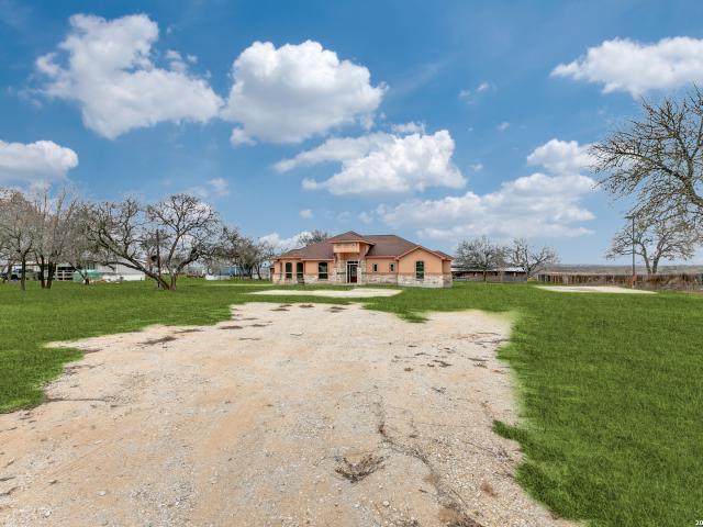 Property for sale in Lytle, Texas