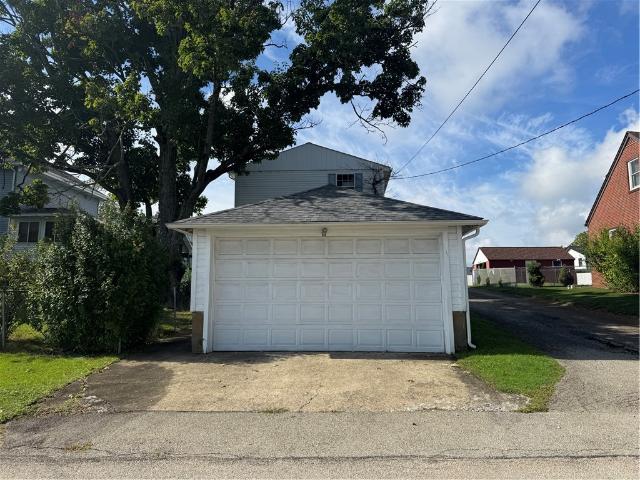 House for sale in Uniontown, Pennsylvania