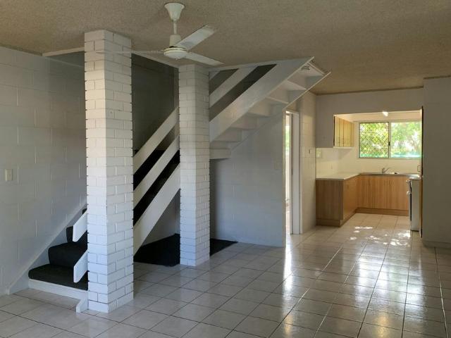 Townhouse for rent in North Ward, Queensland