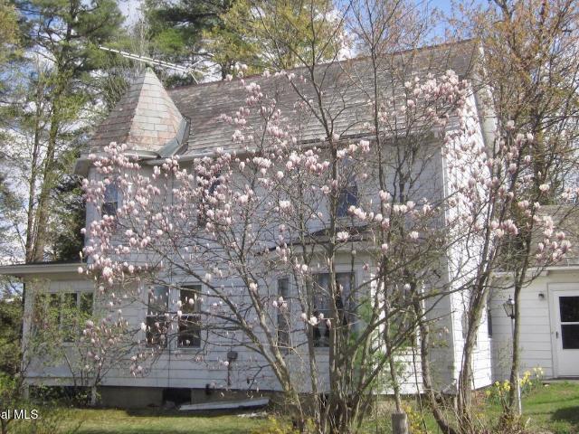 House for sale in Putnam Station, New York