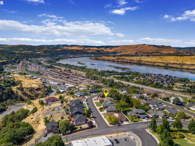 House for sale in The Dalles, Wasco County