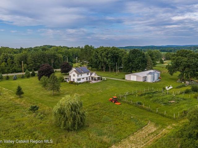 House for sale in Claverack, New York
