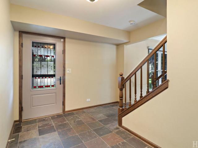 House for sale in Buffalo Grove, Illinois