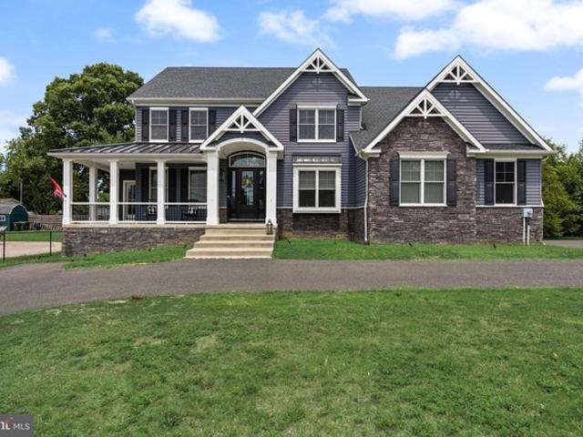House for sale in Mantua, New Jersey