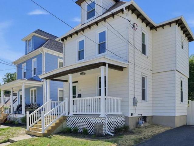 House for sale in Rydal, Pennsylvania