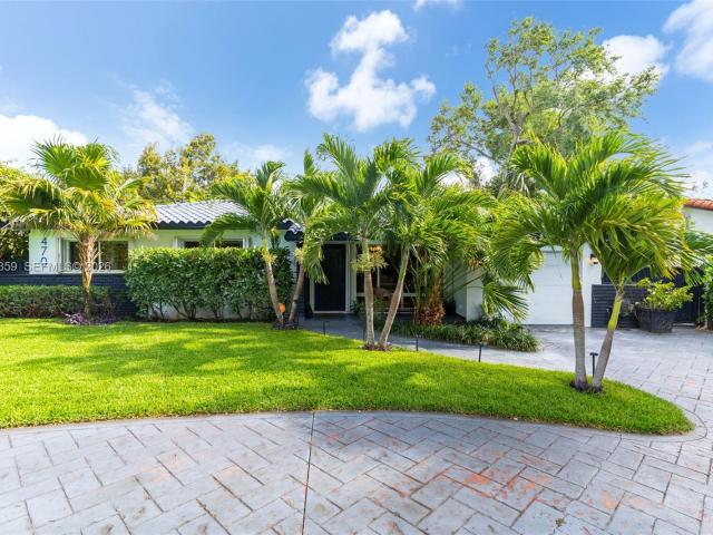 Property for sale in El Portal, Florida
