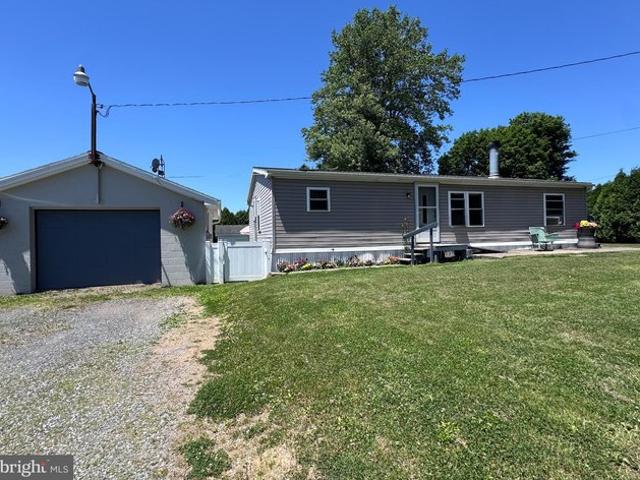 House for sale in Shoemakersville, Pennsylvania