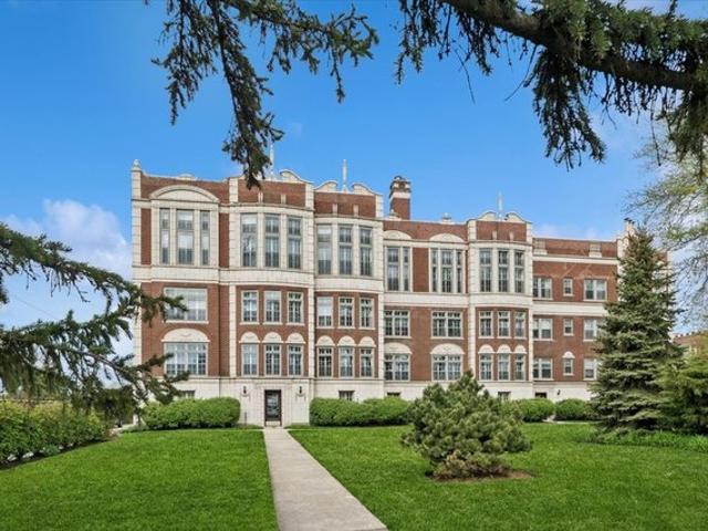 Condo for sale in Evanston, Illinois