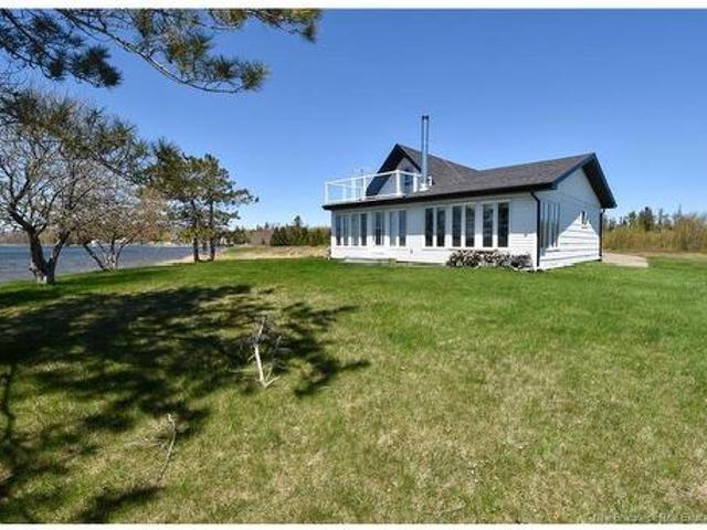House for sale in Tracadie–sheila, New Brunswick
