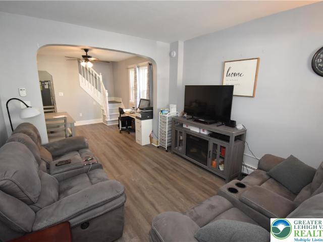 House for sale in South Easton, Easton