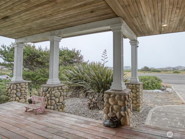 House for sale in Ocean Shores, Washington