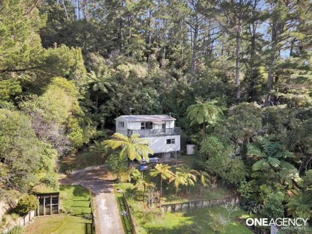 House for sale in Days Bay, Wellington