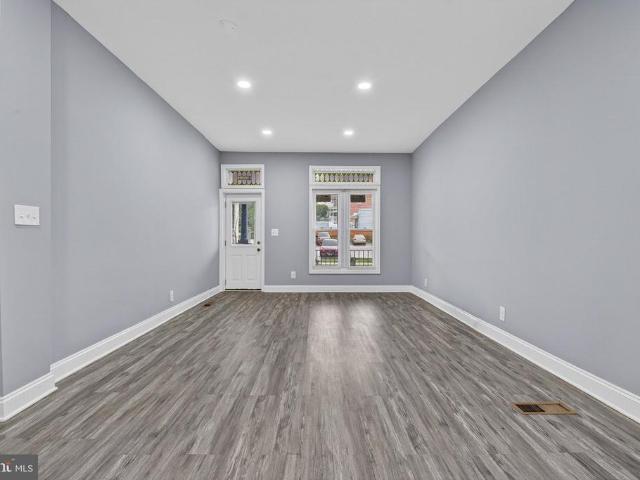 House for sale in Gibsonton, Maryland