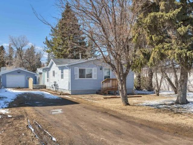 House for sale in Calmar, Alberta
