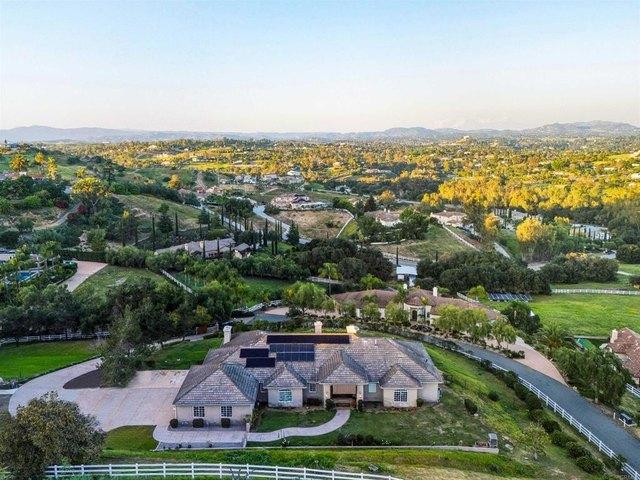 House for sale in Fallbrook, California