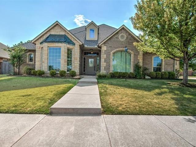 House for sale in Edmond, Oklahoma