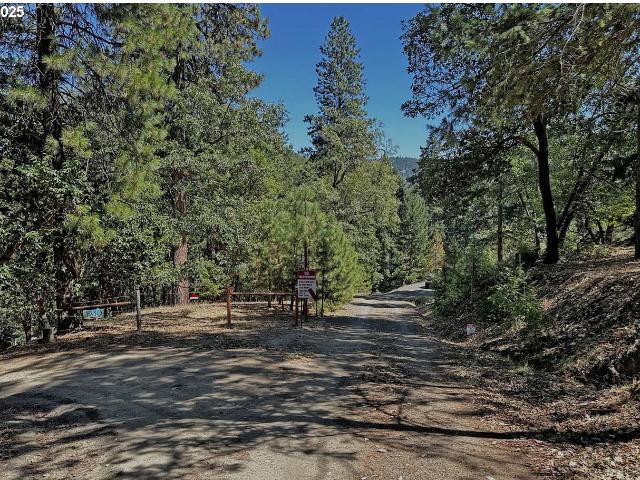 House for sale in Ashland, Oregon