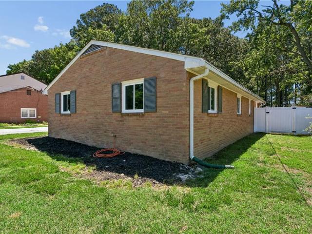 House for sale in Forest Park, Hampton