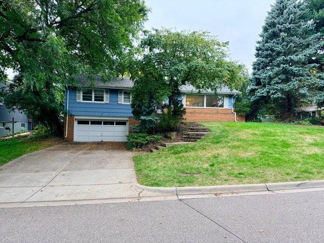 House for sale in Edina, Hennepin County