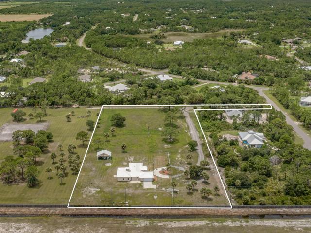 House for sale in Grant, Florida