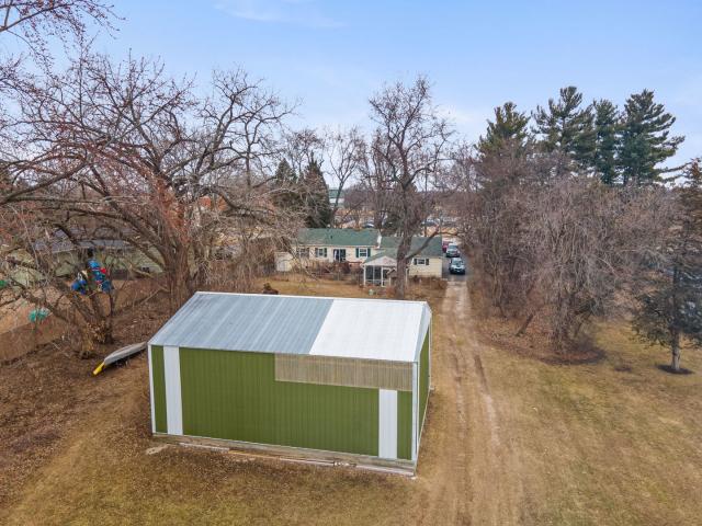 House for sale in Mchenry, Illinois