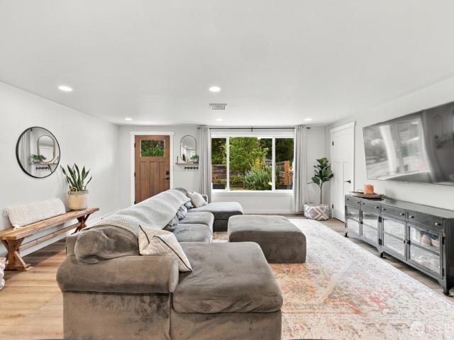 House for sale in Lacey, Thurston County