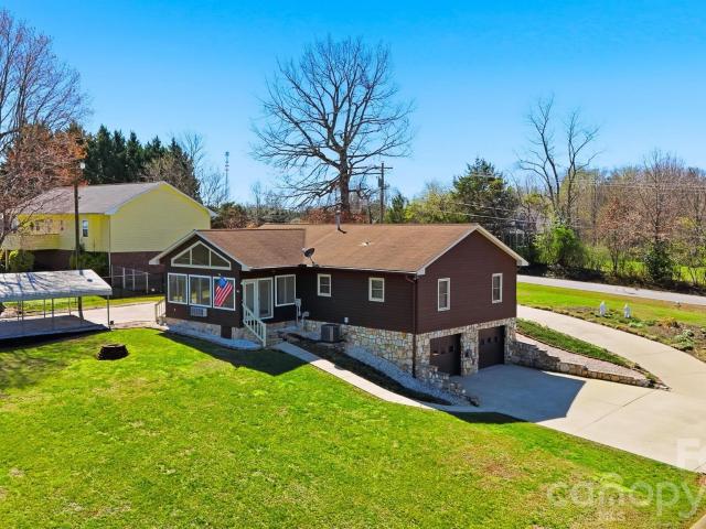 House for sale in Granite Falls, North Carolina