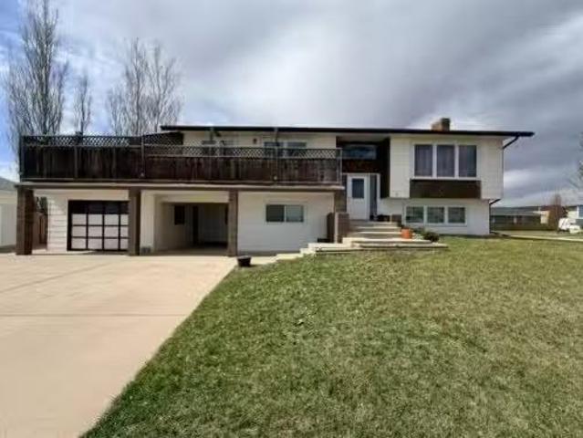 House for sale in Taber, Alberta