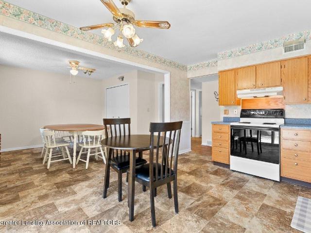 Condo for sale in Eaton, Michigan
