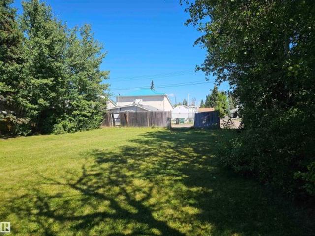 Land for sale in Alberta Beach, Alberta