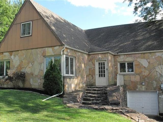 House for sale in Niagara, New York