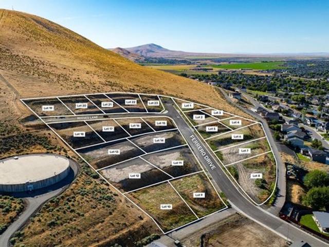 Land for sale in West Richland, Washington